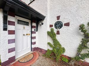 Photo 33- click for photo gallery